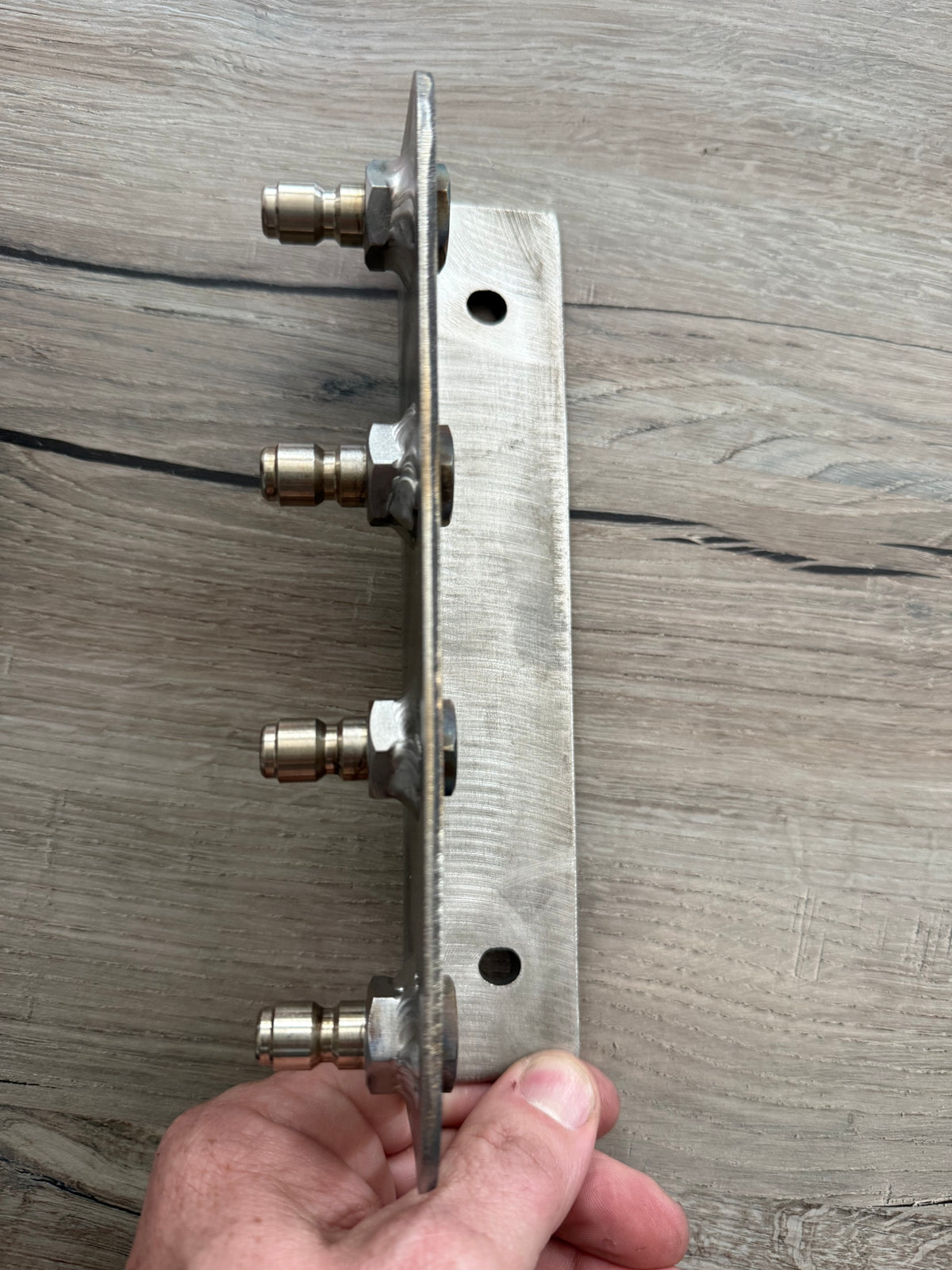 Stainless Steel 4-Way Chemical Injector Manifold – Quick Connect Downstream Soap Selector for Fleet Washing
