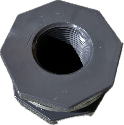 Bulkhead fitting 1”